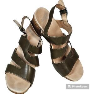 Dansko Olive Green Strappy Ashlee Sandals